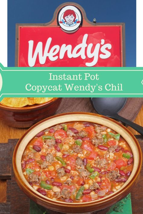 Instant Pot-Copycat Wendy’s Chili Mini Instant Pot Recipes, Instant Pot Mini Recipes, Chowders Recipes, Copycat Chili, Chili Instant Pot, Wendy's Chili, Wendys Chili Recipe, Instant Meals, Mini Recipes