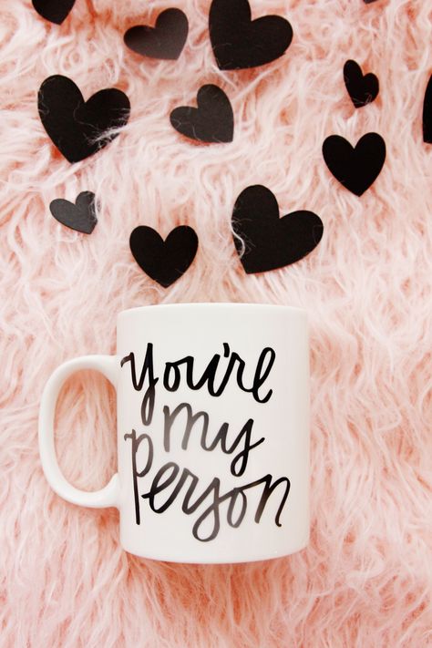 You're My Person SVG + Mug DIY - see kate sew Valentines Vinyl Ideas, Cricut Valentine Ideas, Valentine Gift Idea, Mug Diy, You're My Person, My Person, Diy Mugs, Your Person, Valentines Mugs