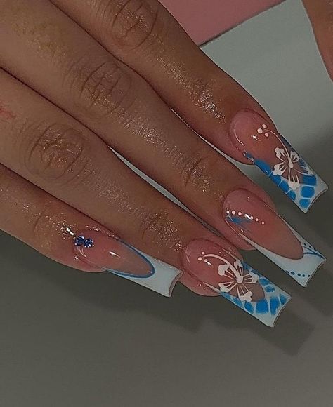 Nail Art Bleu, Bee Nails, Aqua Nails, Summer Nail Art, Summery Nails, Unique Acrylic Nails, Acrylic Nails Coffin Short, Press Ons, Nail Art Ideas