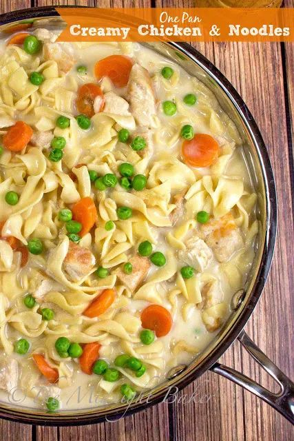 Chicken With Noodles, Creamy Chicken And Noodles, Noodle Dinner, Chicken And Noodles, Slow Cooker Creamy Chicken, Creamy Chicken Noodle Soup, Hawaiian Chicken, Chicken Bake, Broccoli Rice