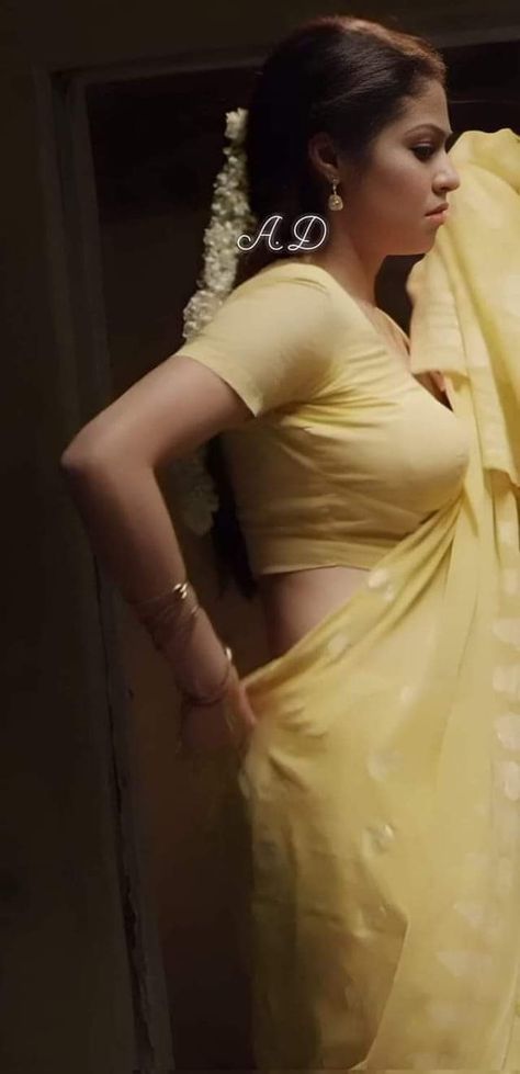 Bollywood Glamour, Hot Women Dress, Actress Pics, Indian Actress Hot Pics, Beautiful Smile Women, Indian Beauty Saree, Saree, Actresses, Yellow