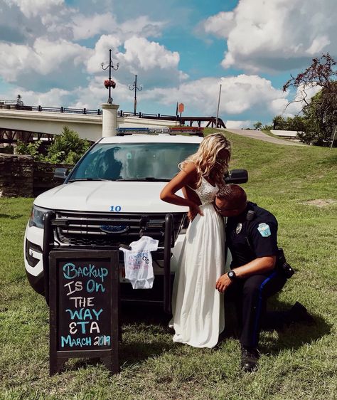 Gender Reveal Ideas For Cops, Cop Maternity Photos, Police Maternity Pictures, Police Officer Pregnancy Announcement, Law Enforcement Baby Announcement, Police Pregnancy Announcement, Police Baby Announcement, Police Pictures, Clever Pregnancy Announcement