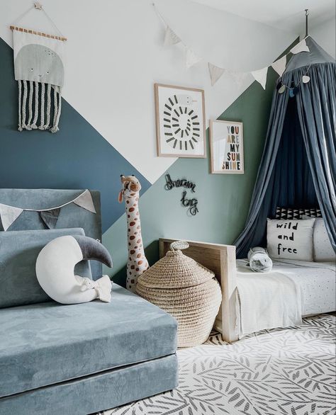 Blue Kids Room, Boys Room Blue, Toddler Boy Room Decor, Boy Toddler Bedroom, Toddler Room Decor, Toddler Boys Room, Toddler Bedrooms, Big Boy Room, Kids Interior