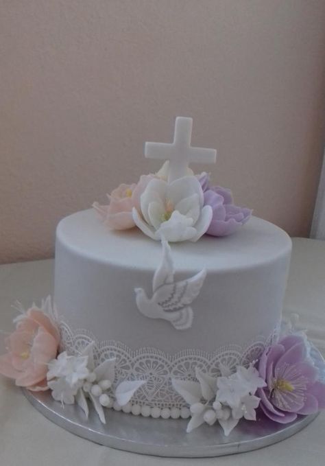 Confirmation Cake, Religious Cakes, Confirmation Cakes, Gold Wedding Cake, Fairy Godmother, Girl Cakes, Fondant Cake, Bar Mitzvah, Aesthetic Food