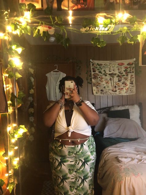 Earthy Outfits Black Women Plus Size, Earthy Boho Outfits Black Women Plus Size, Plus Size Black Fairy, Plus Size Earthy Black Woman, Midsize Fairycore, Earthy Black Girls Aesthetic Summer, Earthy Aesthetic, Earthy Style, 90s Inspired Outfits