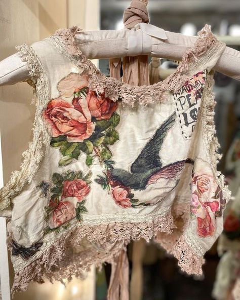 T&T Specialty Boutique | Studio Karoline Sophie on Instagram: "Sweet, inspiring, mood lifting, artistic fun pieces to elevate your style and creativity.. highlighting this gorgeous bird appliqués, French lace wrap blouse By MP 🧚‍♀️" Boho Upcycled Clothing, Shabby Chic Fashion, Vintage Store Ideas, Shirt Makeover, Magnolia Pearl Clothing, Boutique Studio, Shabby Chic Clothes, Boutique Clothes, Repair Clothes