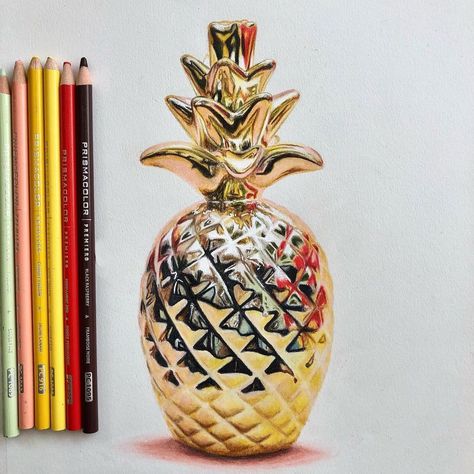 Pineapple Drawing, Sharpie Drawings, Golden Pineapple, Color Pencil Illustration, Prismacolor Art, Tattoo Art Drawings, Watercolor Art Lessons, Colored Pencil Drawing, Art Drawings Sketches Creative