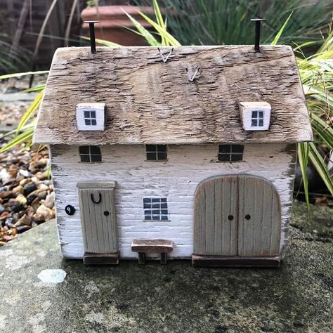 Driftwood Building, Irish Cottages, Driftwood Houses, Handmade House, Tea Shops, Scrap Wood Crafts, Small Wooden House, Wood Houses, Driftwood Projects