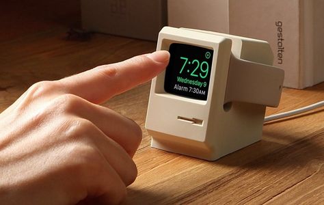 Elago W3 Stand stand makes a charging Apple Watch look like a miniature Macintosh 128K Apple Watch Holder, Macintosh Computer, Watch Accessory, Apple Smartwatch, Apple Watch Features, Macintosh Apple, Apple Watch Stand, Retro Computer, Apple Watch Charger