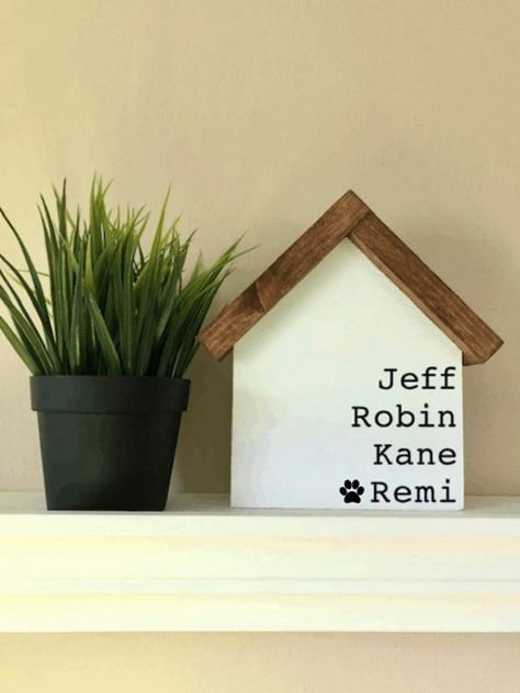 Gift Ideas For Parents, Farmhouse Mantle Decor, Gift From Grandkids, Names List, Decor Gift Ideas, Best Housewarming Gifts, Custom Memorial, Family Names, Closing Gifts