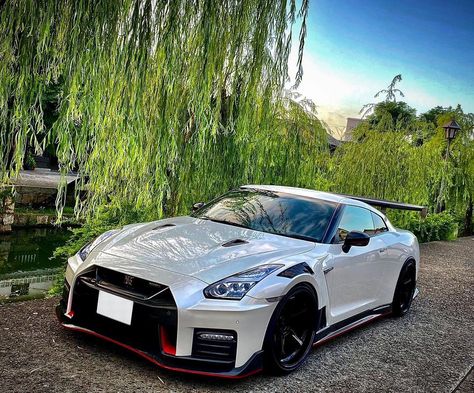 Nissan Skyline R35, Skyline R35, Nissan Gtr Nismo, Nissan Gtr Wallpapers, Gtr Nissan, Gtr Nismo, Gtr Car, Slammed Cars, Nissan Nismo