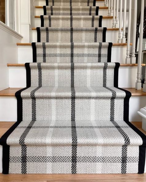 Stanton on Instagram: "Are you in search of a resilient and chic stair runner? Choose Tattersall! Crafted from 100% New Zealand Wool, it boasts exceptional durability, promising years of reliable performance.  @gordon_rug_company_ #stantoncarpet #carpetrunner #carpetlove #luxurycarpet #interiordesign #stairrunner #staircases #handloomed #luxurydesign #staircasedesign #woolcarpet #plaids"