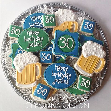 Celebrating 30 at the brew pub Champagne Cookie, Happy Birthday Mike, Beer Cookies, Cheers To 30 Years, Cookie Pictures, Vanilla Sugar Cookie, Birthday Cheers, Plaque Cookies, Beer Birthday