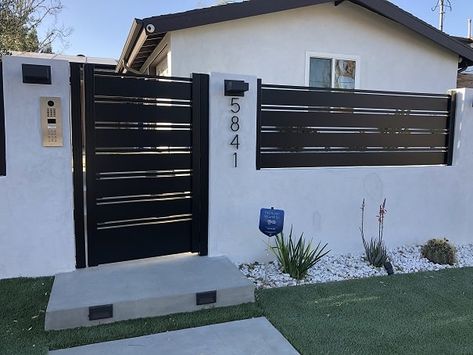 Residential Fence - Alumission Aluminum Fence Gate, Easy Fence, House Fence Design, House Main Gates Design, Cheap Fence, Side Yards, Main Gate Design, Diy Fence, Aluminum Fence