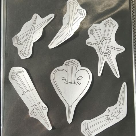 American Traditional Safety Pin Tattoo, Traditional Metal Tattoo, Spit Shading Tattoo Flash, Stake Tattoo, Traditional Mace Tattoo Design, Traditional Straight Razor Tattoo, Fake Skin Tattoo, Traditional Black Tattoo, Chain Tattoo