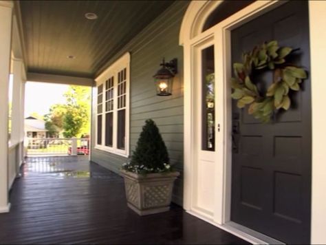 front porch | Fixer Upper "Catastrophe House" Season 1 Episode 2 ... Sw Retreat Exterior, Fixer Upper Exterior, Porch Trim, Window Porch, Ceiling Color, Paint Trim, Trim Paint, Magnolia Leaf, House Front Porch