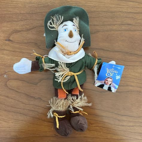 Vntg 1998 Wb Studio Store Wizard Of Oz Scarecrow Plush 9” Scarecrow Plush, Wizard Of Oz Scarecrow, Oz Scarecrow, Wizard Of Oz, Scarecrow, Warner Bros, Green Brown, Green And Brown, Wizard