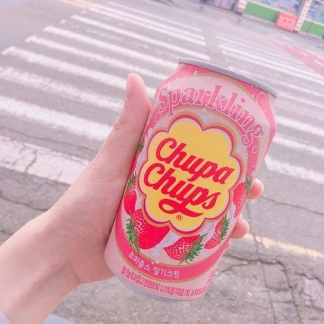 Cute Snacks, Japanese Candy, Pink Foods, Think Food, Japanese Snacks, Pastel Pink Aesthetic, Ford Super Duty, Kawaii Food, Everything Pink