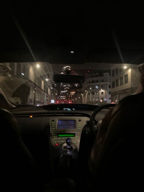 taxi through london sky scrapers at night #city #citylife #london #londonlife #londontraveltips #londonaesthetic #aesthetic #livinginlondon #citylights #londonatnight #taxi #londontaxi #driving Taxi Aesthetic Night, Taxi Aesthetic, Sky Scrapers, Richmond London, London Taxi, London Night, London Aesthetic, Motivation Board, London Life