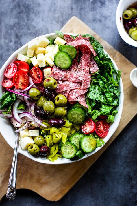 The Best Antipasto Salad — My Diary of Us Mediterranean Apps, Antipasto Salad Platter, Entree Salads, Salad Photography, Mediterranean Salads, Italian Thanksgiving, Layer Salad, Homemade Italian Dressing, Antipasto Salad