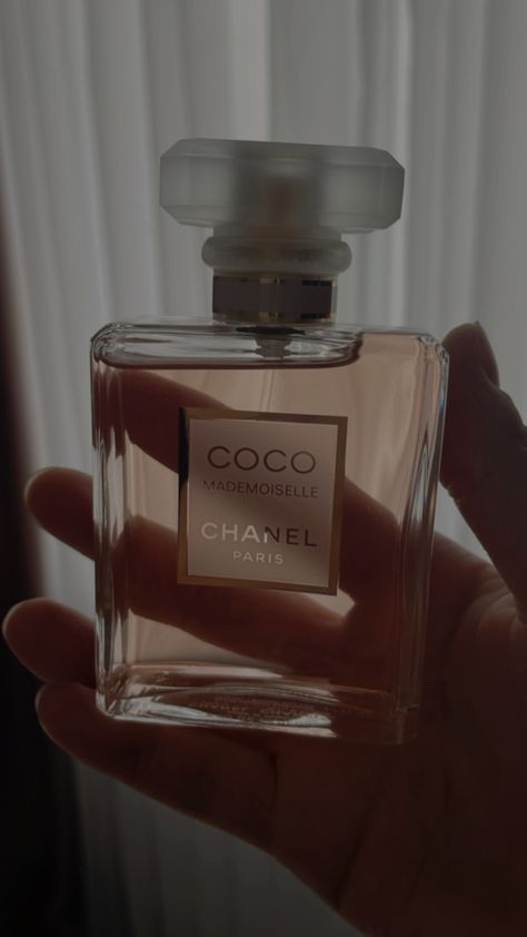 Channel Coco Mademoiselle, Skincare Routine Order, Coco Chanel Mademoiselle, Skin Care Routine Order, Perfume Lover, Chanel Paris, 2024 Vision, Body Language, Microblading