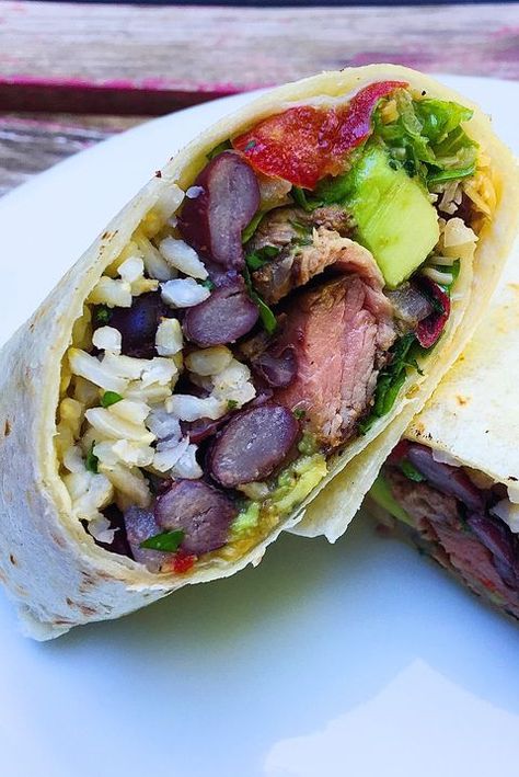 Grilled Steak Burritos with Avocado Pico de Gallo Best Steak Sandwich, Steak Burritos, Leftover Steak Recipes, Cheesesteak Stuffed Peppers, New Dinner, Leftover Steak, Chicken Burrito, Burritos Recipe, Chicken Burritos