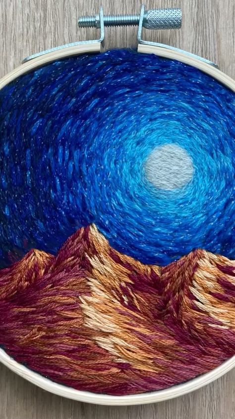 Night Sky Embroidery, Goth Embroidery, Sky Embroidery, Textiles Inspiration, Thread Art, Thread Painting, Hand Embroidery Art, Embroidery Craft, Embroidery Ideas