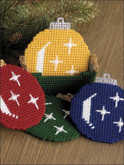 Plastic Canvas - Christmas Patterns - Coaster Patterns - Christmas Ornament Coaster Set Free Plastic Canvas Christmas Ornaments, Plastic Canvas Christmas Coasters, Plastic Canvas Coaster Patterns, Plastic Canvas Noel Coasters, Cross Stitch Christmas Ornaments Free Plastic Canvas, Plastic Canvas Ornaments Free Herrschners Inc, Coaster Patterns, Friend Ornament, Plastic Canvas Pattern