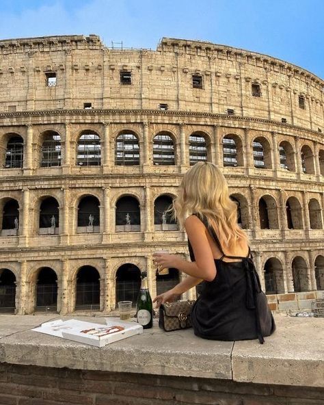 Rome Pictures, Italy Vibes, Rome Photo, Italy Pictures, Summer Outfits 2024, European Summer Outfits, America Latina, Italy Summer, Europe Photos