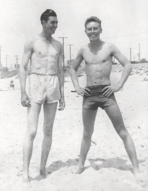 Male Friendships: Don't Expect a Soulmate | The Art of Manliness Guy Friends Pictures, A Man In Love, Male Friendship, Family Advice, A Soulmate, Art Of Manliness, Best Mate, Vintage Swimwear, Manama