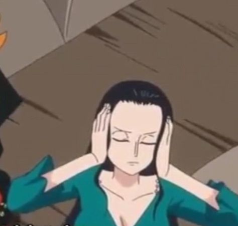 Robin Low Quality One Piece, Nico Robin Funny, Robin Meme, Annoyed Face, 90s Cartoon Shows, Nefertari Vivi, Robin One Piece, Wan Pīsu, One Piece Meme