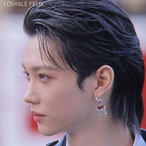 Felix Belly Piercing, Felix Piercing, Straykids Earrings, Felix Ear Piercing, Felix Earrings, Hyunjin Piercing Ear, Lee Felix Peircings, Lee Felix Earrings, Icon Icon