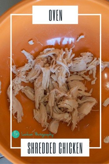 Oven Shredded Chicken Oven Shredded Chicken, Making Shredded Chicken, Pull Apart Chicken, Chicken Mushroom Casserole, Shredded Chicken Recipe, Easy Weeknight Dinners Healthy, Shredded Chicken Crockpot, Easy Shredded Chicken, Make Shredded Chicken