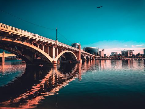 Arizona Lakes, Tempe Town Lake, Tempe Arizona, Fun Outdoor Activities, Public Artwork, Electric Boat, Lake Photos, Pic Nic, Lake Water