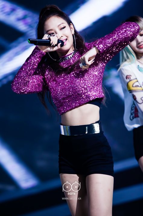 160821 BLACKPINK Jennie - Whistle Live at SBS Inkigayo Jennie Whistle, Cl Fashion, Jennie Kim Blackpink, Jennie Lisa, Kpop Fashion Outfits, Kim Jisoo, Blackpink Fashion, Lalisa Manoban, Kpop Outfits