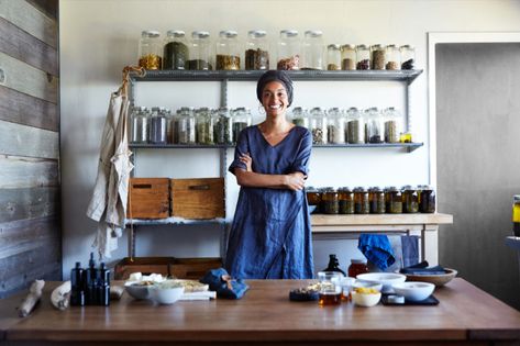 Master Clinical Herbalist Certification- Enroll Now Heart of Herbs Herbal Black Business Owner, Herbal Education, Herbal Store, In Her Studio, Holding Space, Herbal Apothecary, Are You Serious, Business Lifestyle, American Woman