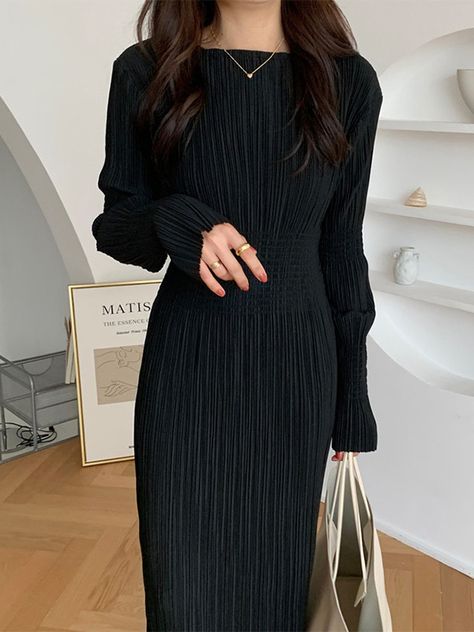 Black Pleated Dress, Black Dress With Sleeves, Women Sweaters Winter, Bodycon Maxi Dresses, Sweater Dress Women, Pleated Midi Dress, Long Black Dress, Long Sleeve Bodycon Dress, Stretch Dress