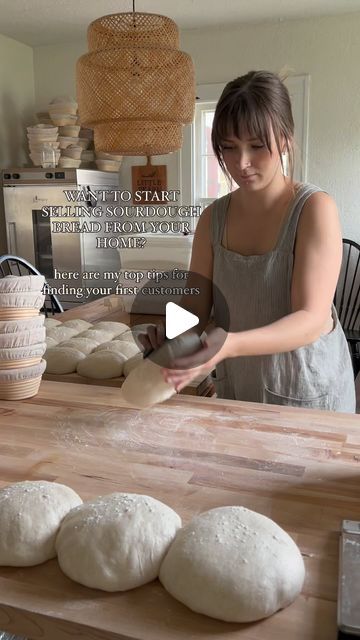 Little Pearl Breads & Bakes | Macey Merlak on Instagram: "🥖how to find customers and sell sourdough bread!🥖  1. make a big batch and deliver free loaves to people in your neighborhood! this will be great bulk baking practice, and it will certainly be memorable to those in your community.   2. post in the @nextdoor app! this is how i got most of my first customers. this app will target people that are specifically in your neighborhood, making ordering/pickup easy for them.   3. post in local facebook groups and on facebook marketplace. not all groups allow self-promotion, but i scoured every corner of facebook and introduced my micro bakery to every group that would allow it in my area!  4. meet up with local small business owners. even if you don’t partner with them in any specific way, Micro Bakery, Nextdoor App, Farmers Market Booth, Posting On Social Media, Homemade Sourdough Bread, Bread Shop, Artisan Bread Recipes, Bread Shaping, Wild Yeast