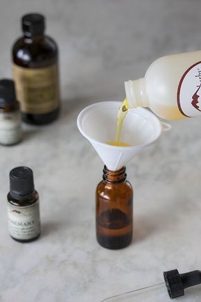 Hair Serum Recipe, Diy Hair Serum, Diy Massage Oil, Diy Massage, Coconut Oil Hair Growth, Diy Serum, Oils Essential, Rosemary Lavender, Coconut Oil Hair Mask