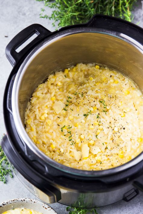 Sweet Corn Risotto Recipe, Creamy Sweet Corn, Corn Risotto, Risotto Recipes Chicken, Instant Pot Corn, Garden In The Kitchen, Balanced Recipes, Creamy Risotto, Arborio Rice