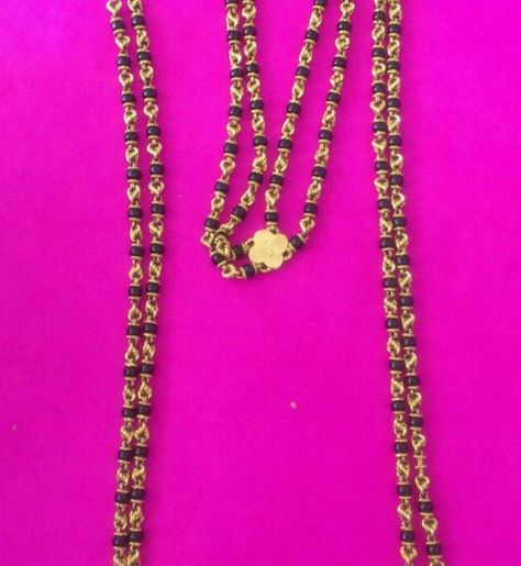 Thali Design, Tulsi Mala, Kids Gold Jewelry, Bridal Jewellery Inspiration, Gold Bangles For Women, Black Beads Mangalsutra Design, New Gold Jewellery Designs, Gold Jewelry Simple Necklace, Beautiful Gold Necklaces