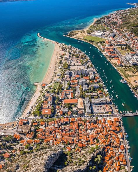 Omis Croatia, Fantasy City Map, Port Town, Single Travel, Beautiful Landscape Photography, Destination Ideas, Dubrovnik Croatia, Croatia Travel, Fantasy City