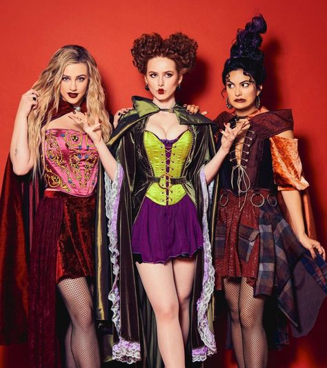 Halloween Costumes Hocus Pocus, Mary Hocus Pocus, Hocus Pocus Halloween Costumes, Hocus Pocus Costume, Mary Sanderson, Hocus Pocus Witches, Christmas Attire, Halloween Movie Night, Trio Halloween Costumes