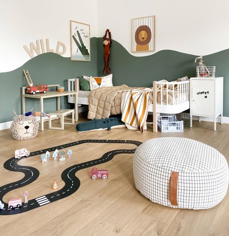 Simple Toddler Room, Toddler Boy Room Decor, Kids Bedroom Inspiration, Toddler Boys Room, Toddler Bedrooms, Boy Bedroom, Big Boy Room, Boys Bedrooms, Baby Bedroom