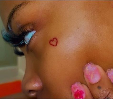 Heart Face Makeup, Heart Tat, Japanese Tattoo Women, Face Tats, Nail Piercing, Diamond Tattoos, Pretty Tattoos For Women, Dope Tattoos For Women, Stylist Tattoos