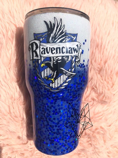 Harry Potter Epoxy Tumbler, Harry Potter Tumblr Cup, Harry Potter Tumblers, Harry Potter Tumbler Cup, Decorating Tumblers, Harry Potter Cups, Yeti Cup Designs, Tumblr Cup, Epoxy Cups