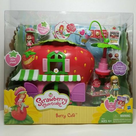 Toy Computer, Strawberry Shortcake Toys, Vintage Strawberry Shortcake Dolls, House Cafe, Childhood Memories 2000, Strawberry Shortcake Doll, Kids Memories, Vintage Strawberry Shortcake, Vintage Strawberry