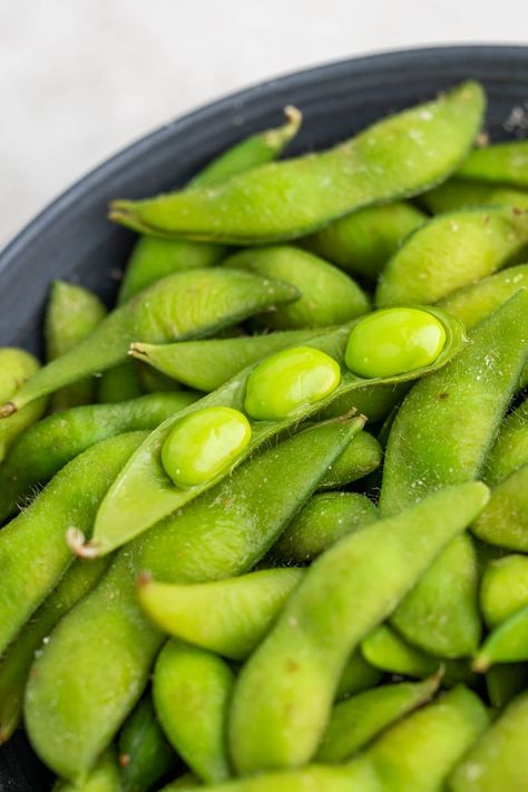 How To Cook Edamame, Cooking Frozen Green Beans, Edamame Recipes, Power Snacks, Stay At Home Chef, Meal Options, Salad Toppers, Freeze Greens, Vegetarian Breakfast Recipes