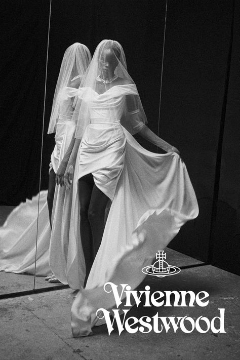 Find intricate styles, emulating art and culture. Vivienne Westwood Bridal, Vivienne Westwood Wedding Dress, Vivienne Westwood Wedding, Black Quinceanera Dresses, Short White Dress Wedding, Knee Length Wedding Dress, Quinceanera Dresses Blue, Gown Princess, Mini Wedding Dresses