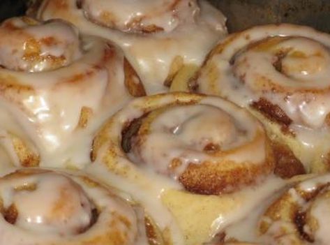 Banting Recipes, Orange Rolls, Christmas Morning Breakfast, Gluten Free Bakery, Sheet Cake Pan, Cinnamon Rolls Homemade, Easy Cinnamon, Cinnamon Rolls Recipe, Vanilla Pudding